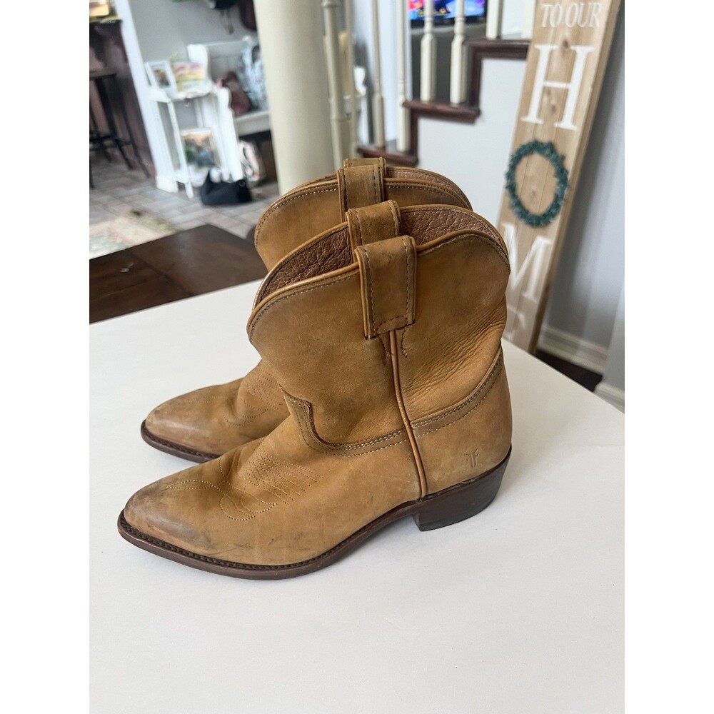 Frye Western Distressed Leather Billy Short Cow Girl Boots/Booties Cognac 7.5 - Picture 9 of 11